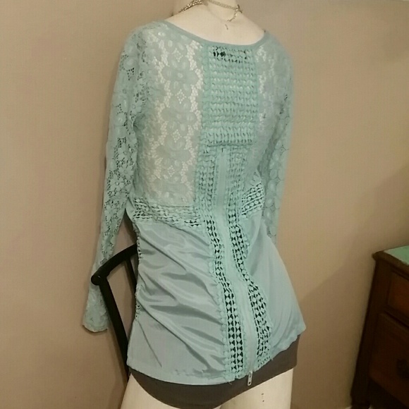 Vintage Look Detailed Turquoise Lace Blouse Size S - Picture 8 of 8